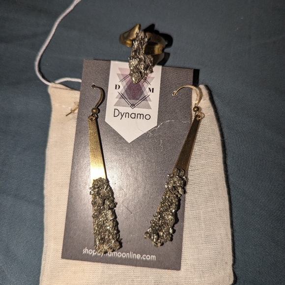 Pyrite + Gold earrings and ring set - Picture 6 of 7